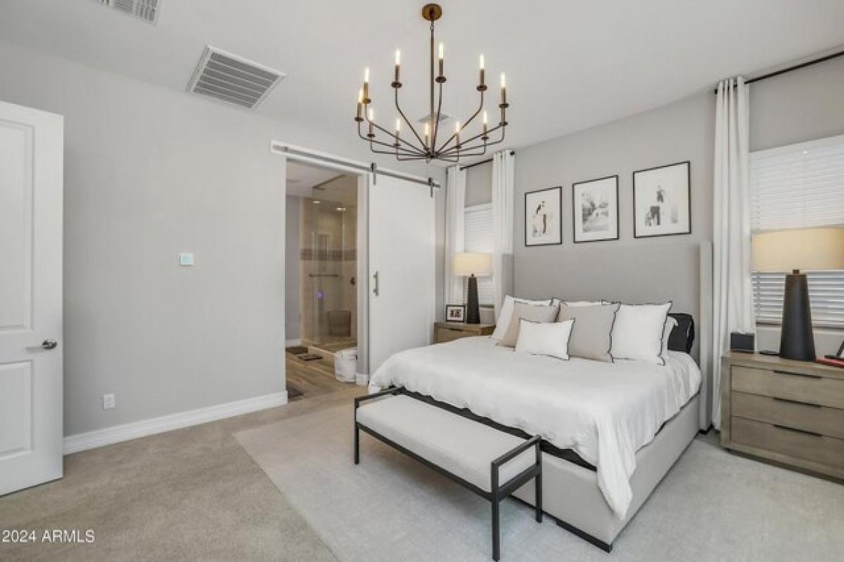 Picture of Home For Sale in Chandler, Arizona, United States