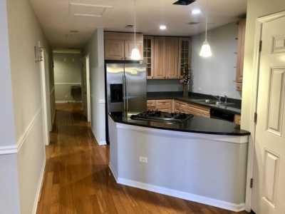 Home For Rent in Chicago, Illinois