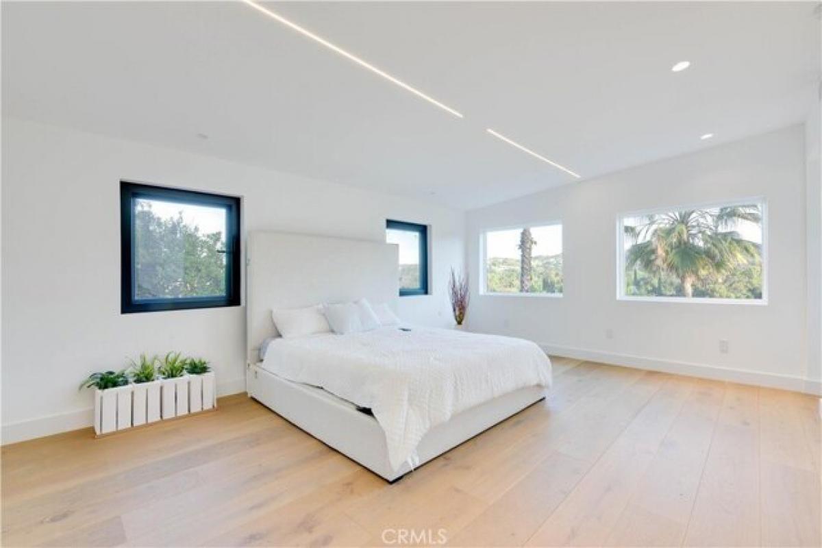 Picture of Home For Rent in Woodland Hills, California, United States
