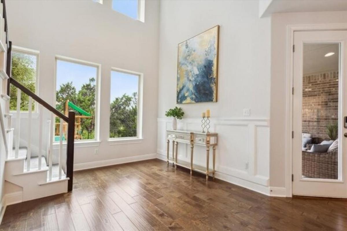 Picture of Home For Sale in Leander, Texas, United States