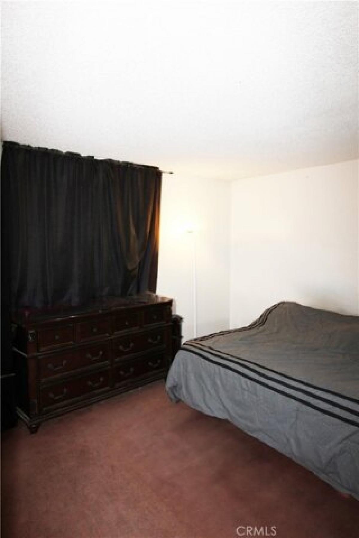 Picture of Home For Sale in Victorville, California, United States