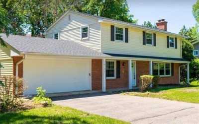 Home For Sale in Minnetonka, Minnesota