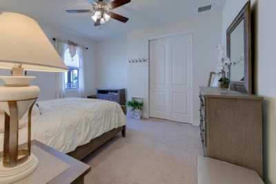 Home For Sale in Port Saint Lucie, Florida