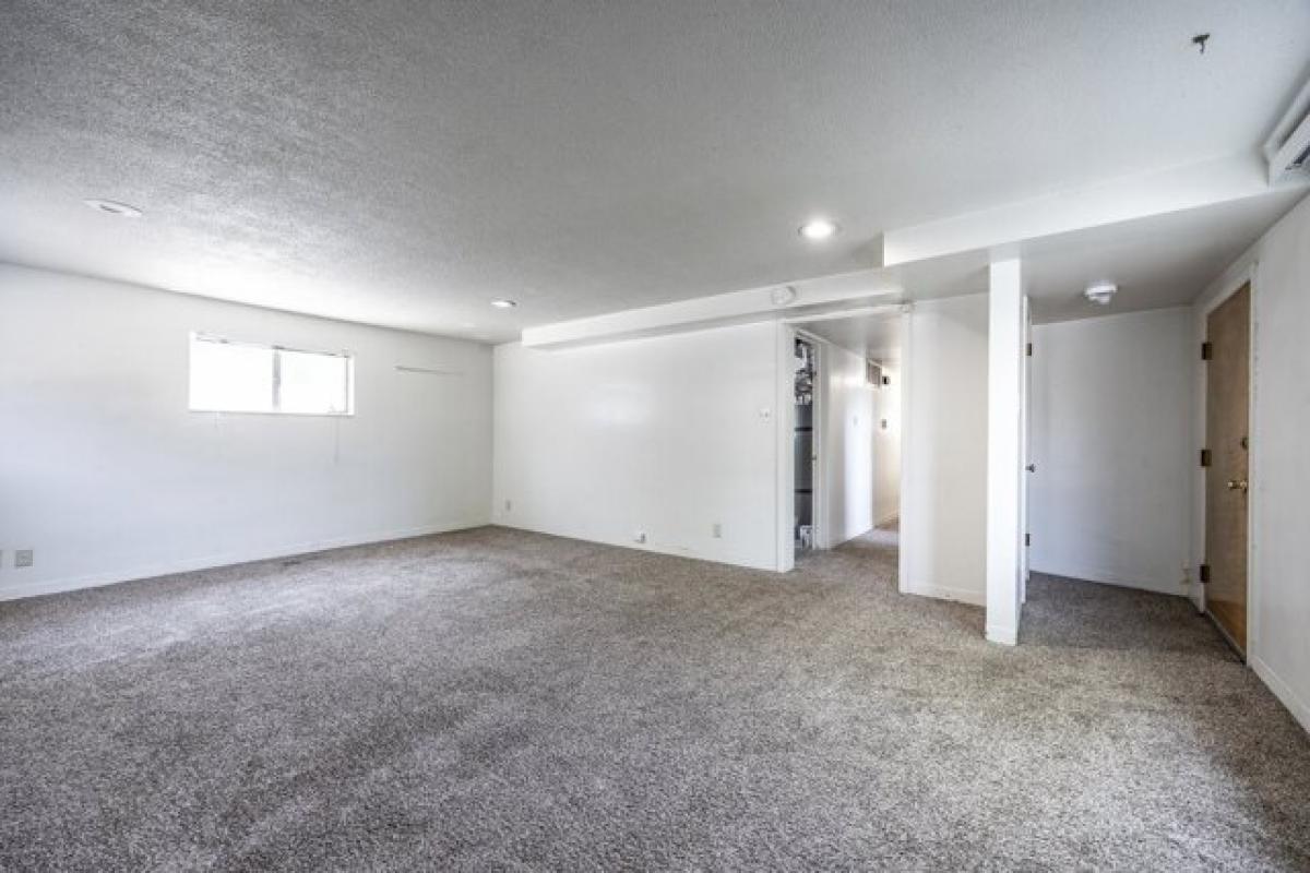 Picture of Home For Sale in Salt Lake City, Utah, United States