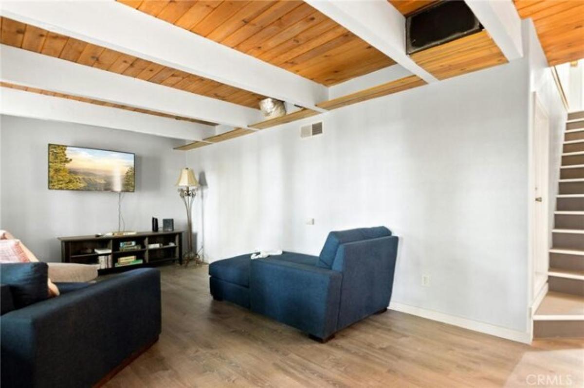 Picture of Home For Sale in Running Springs, California, United States