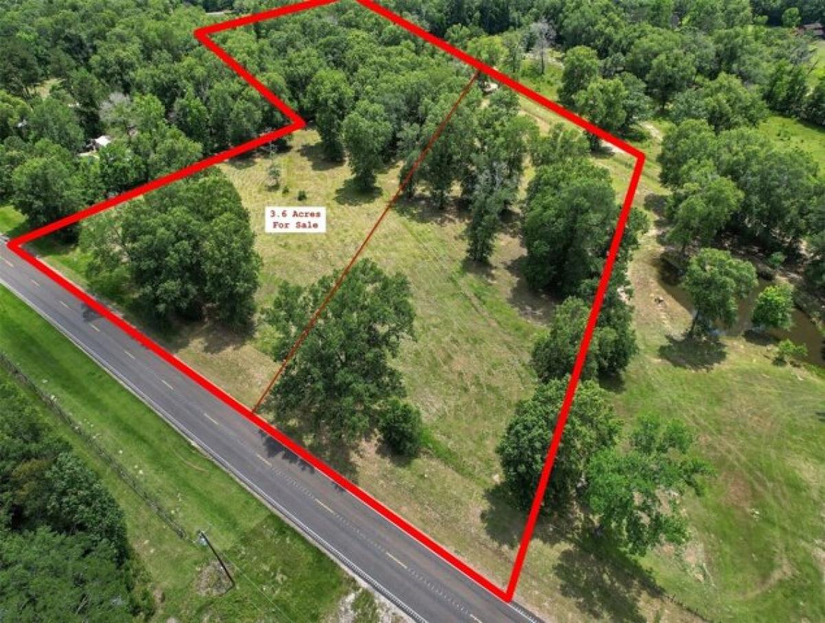 Picture of Residential Land For Sale in Dayton, Texas, United States