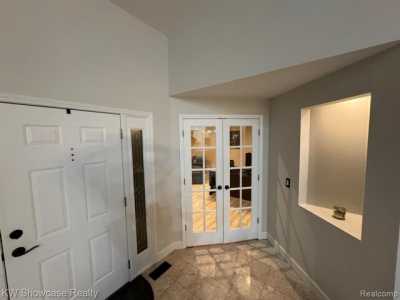 Home For Sale in Commerce Township, Michigan