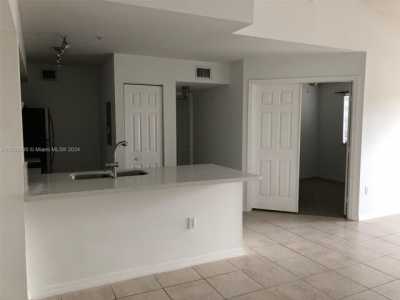 Home For Sale in Pembroke Pines, Florida