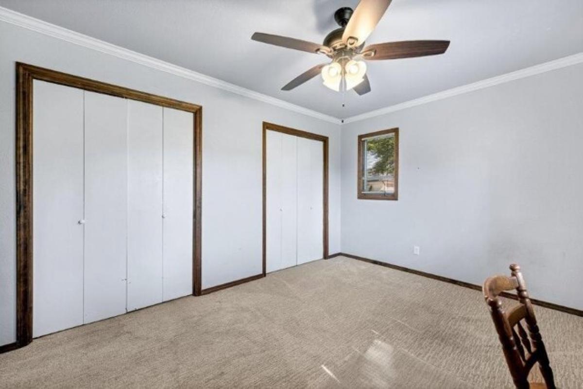 Picture of Home For Sale in Rogers, Arkansas, United States