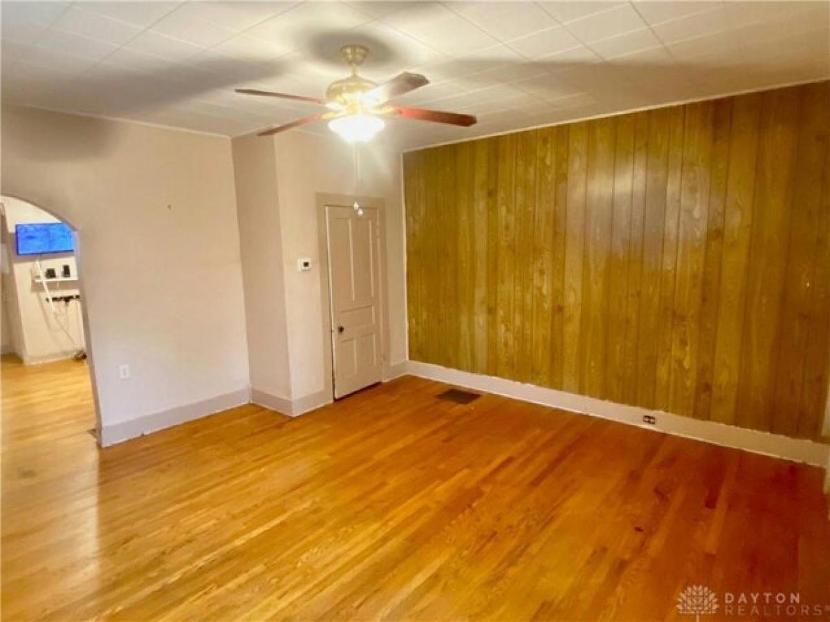Picture of Home For Sale in Dayton, Ohio, United States