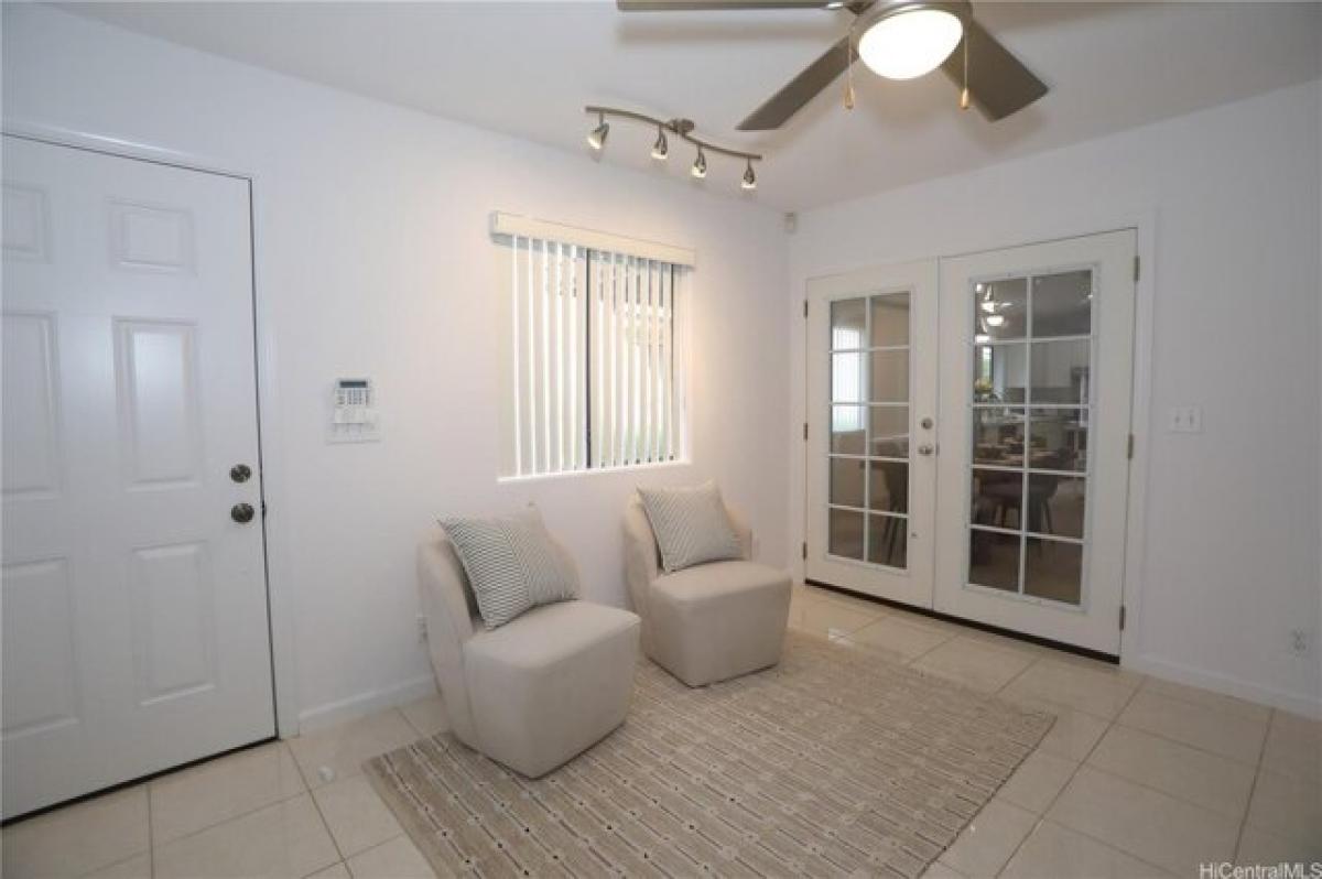 Picture of Home For Sale in Mililani, Hawaii, United States