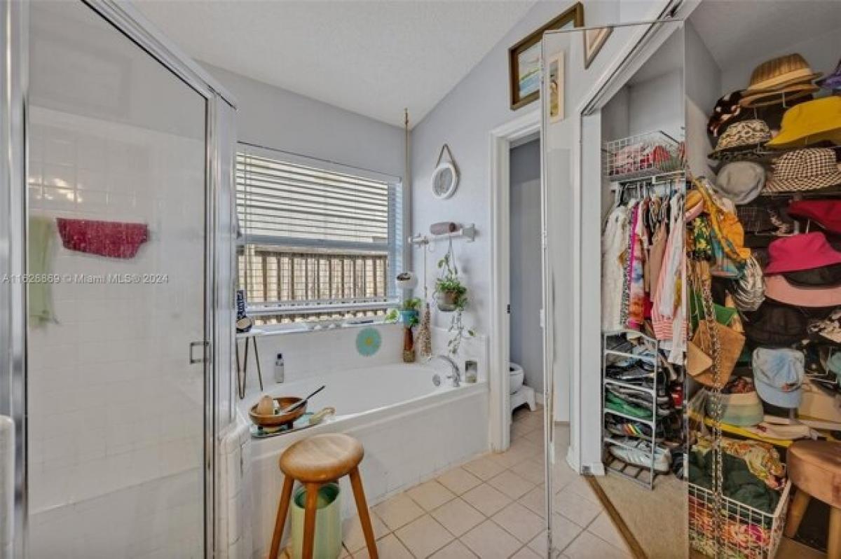 Picture of Home For Sale in Oviedo, Florida, United States