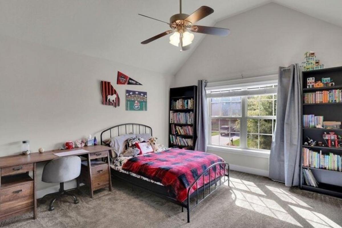 Picture of Home For Sale in Cumming, Georgia, United States