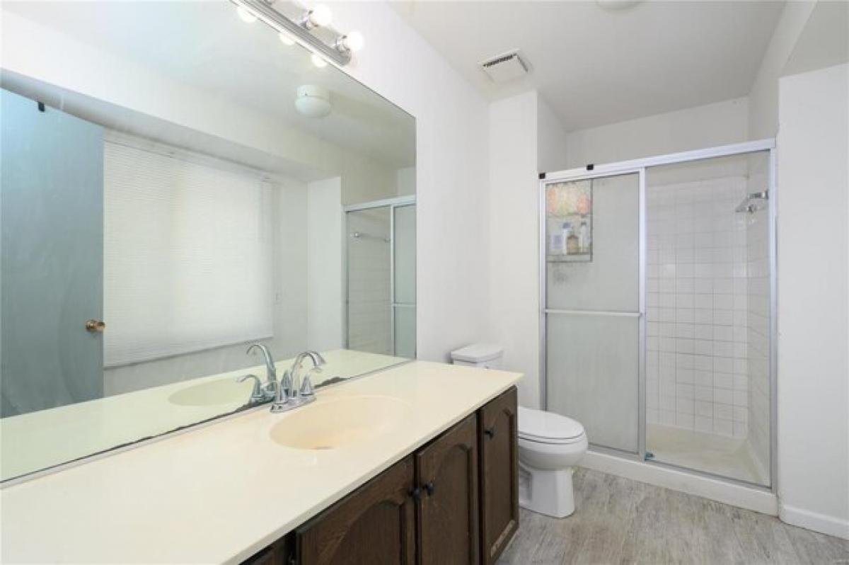 Picture of Home For Sale in Chesterfield, Missouri, United States