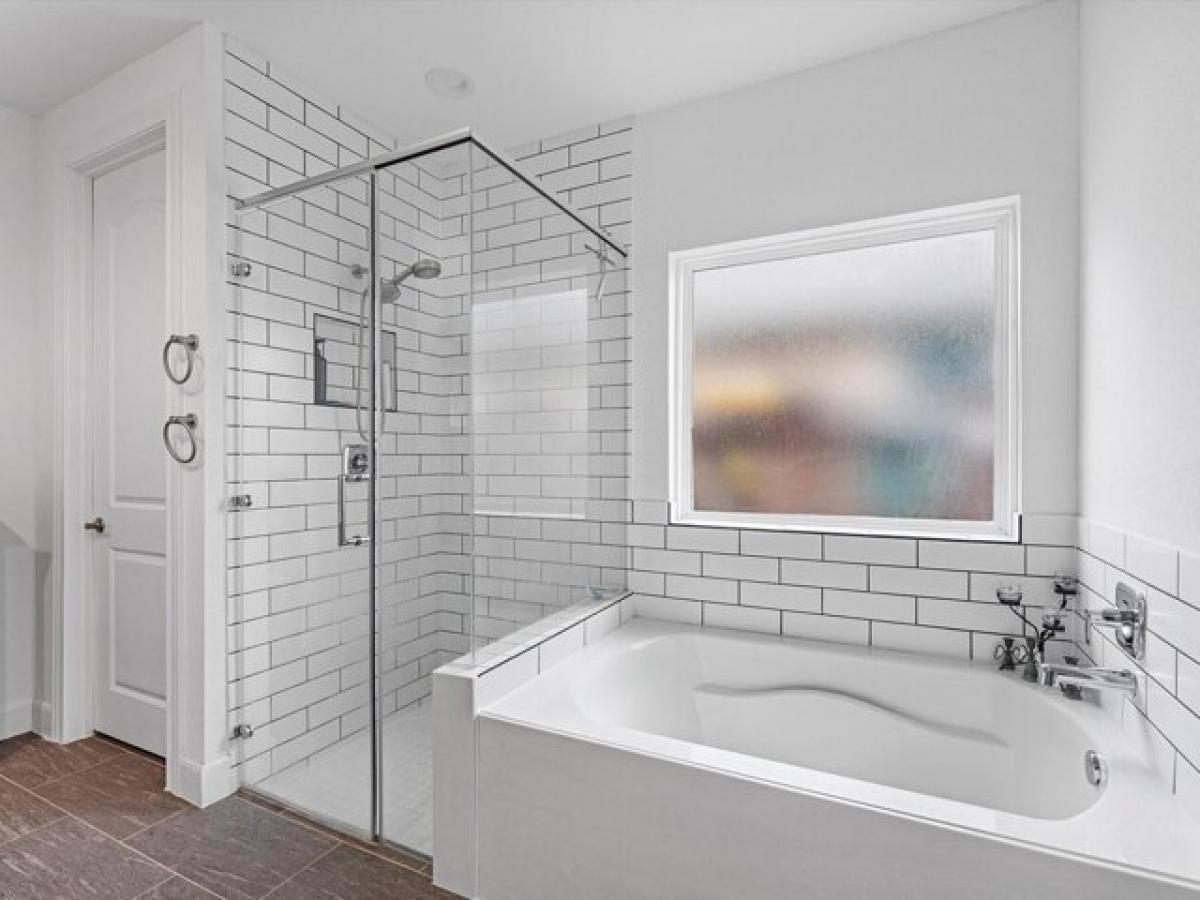 Picture of Home For Sale in Cypress, Texas, United States