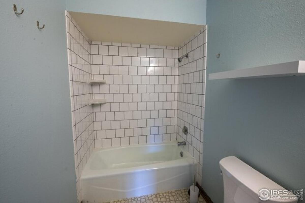 Picture of Home For Sale in Fort Collins, Colorado, United States