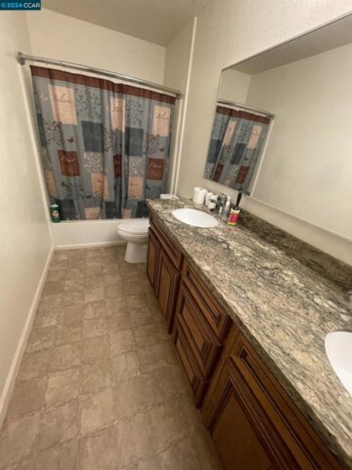 Picture of Home For Sale in Vallejo, California, United States