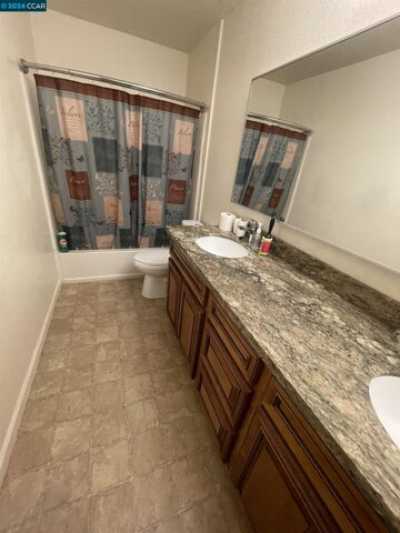 Home For Sale in Vallejo, California