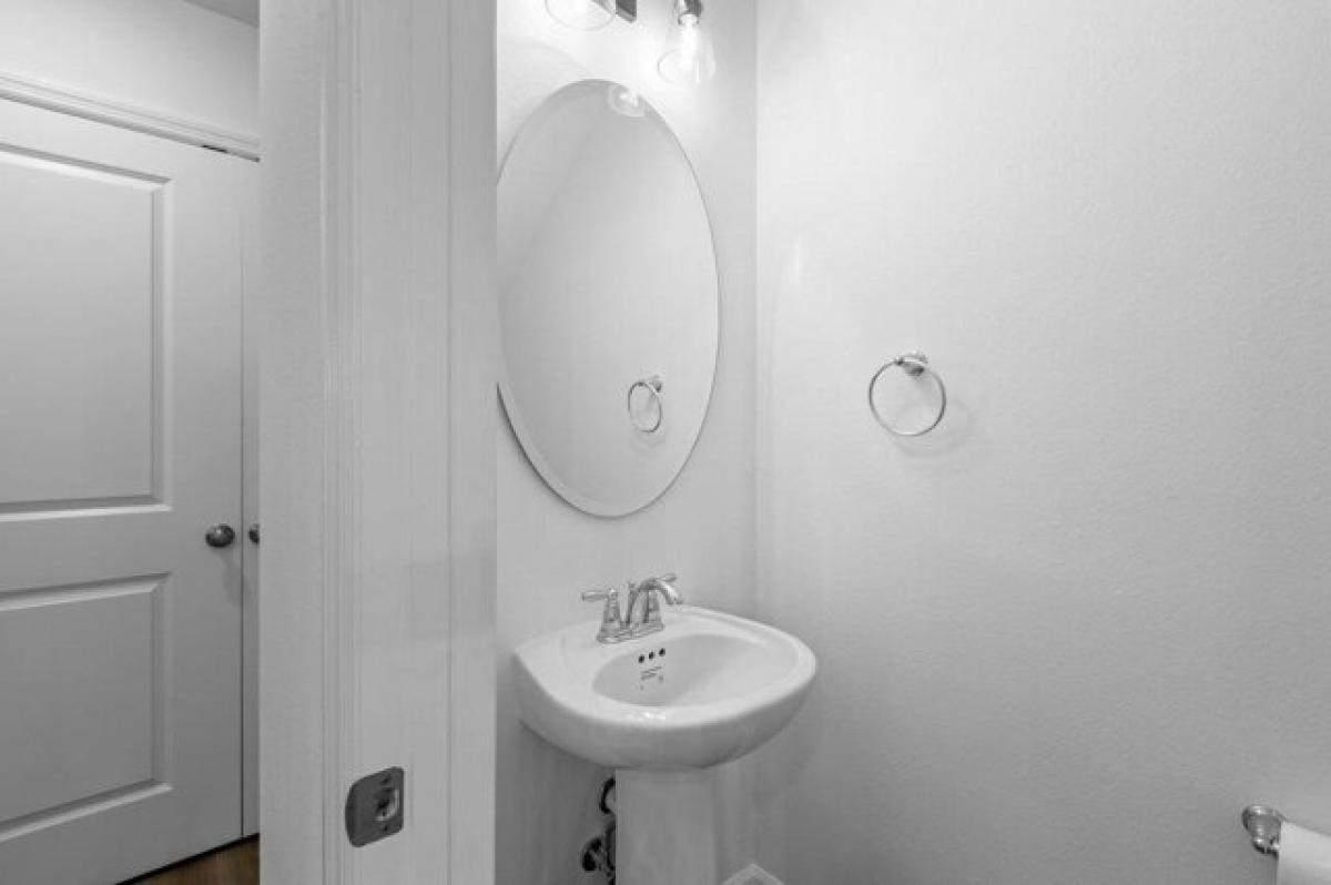 Picture of Home For Sale in Tallahassee, Florida, United States