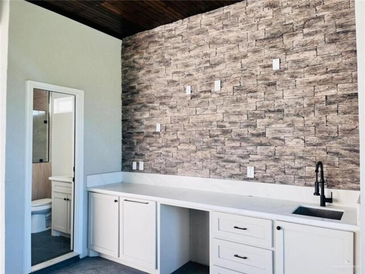 Picture of Home For Rent in Alton, Texas, United States