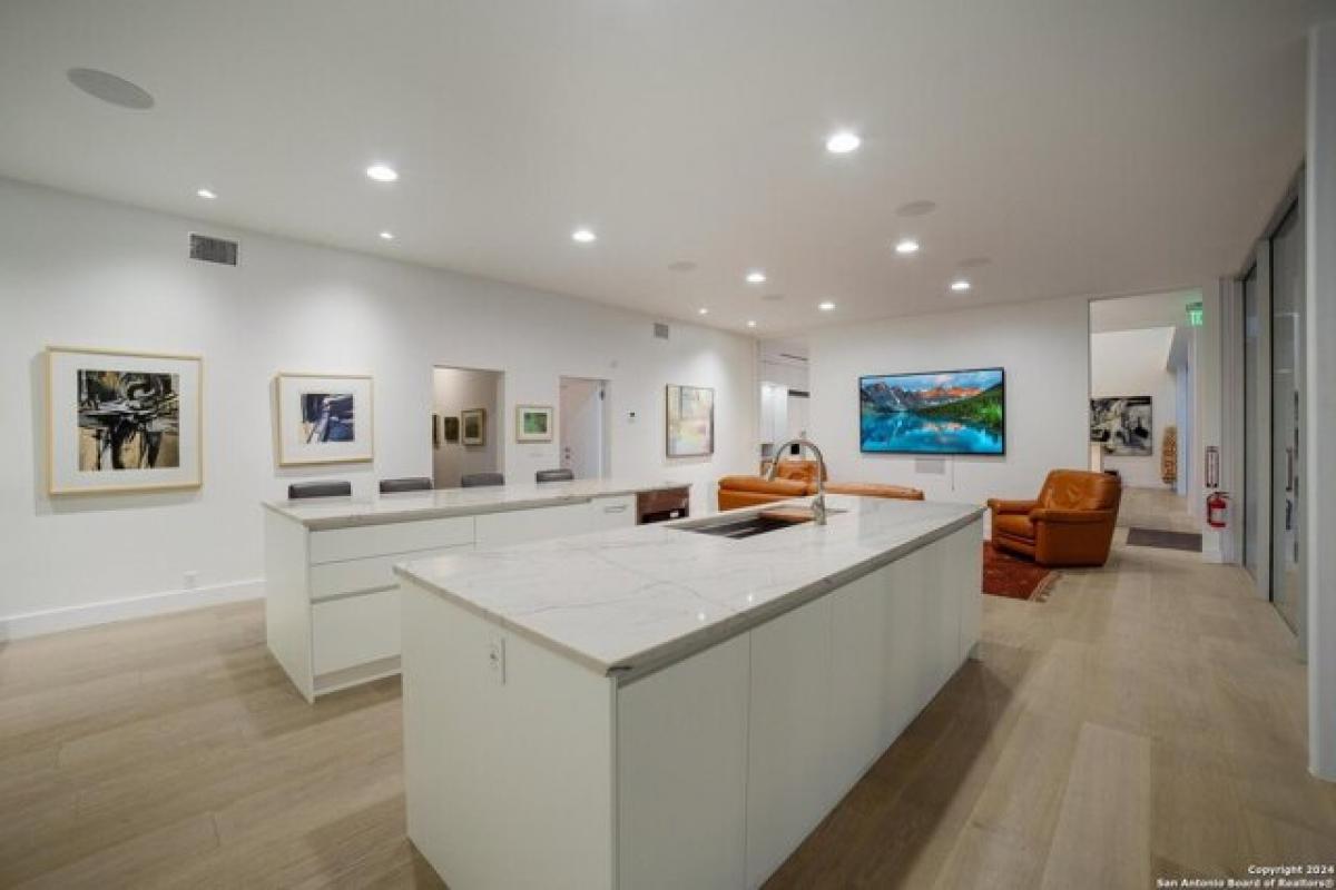 Picture of Home For Sale in New Braunfels, Texas, United States