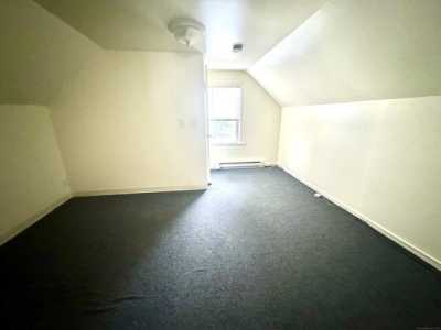 Home For Rent in Norwalk, Connecticut