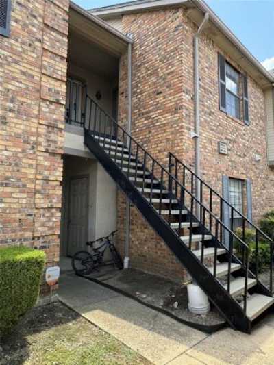Home For Sale in Carrollton, Texas