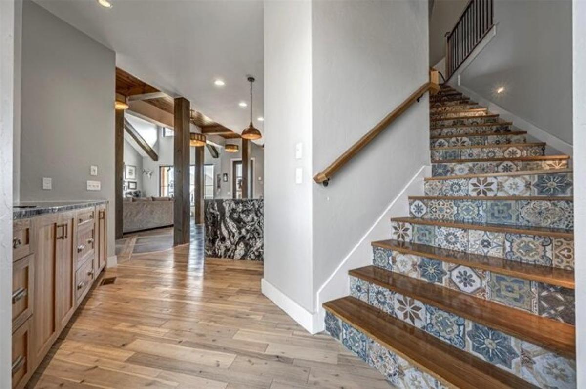 Picture of Home For Sale in Yukon, Oklahoma, United States