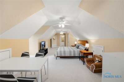 Home For Sale in Maumee, Ohio