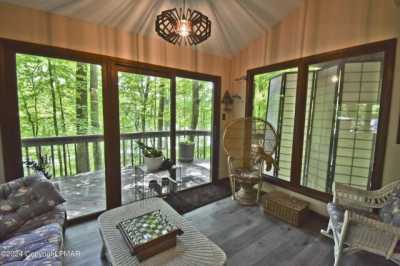 Home For Sale in East Stroudsburg, Pennsylvania