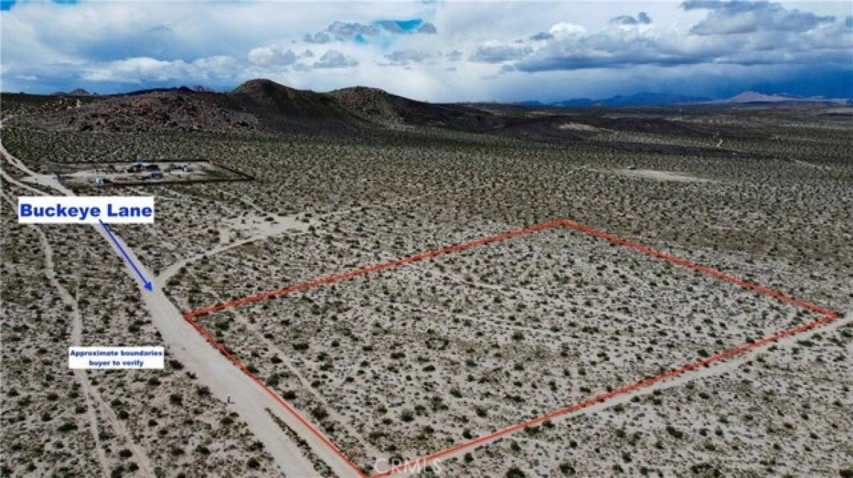 Picture of Residential Land For Sale in Lucerne Valley, California, United States