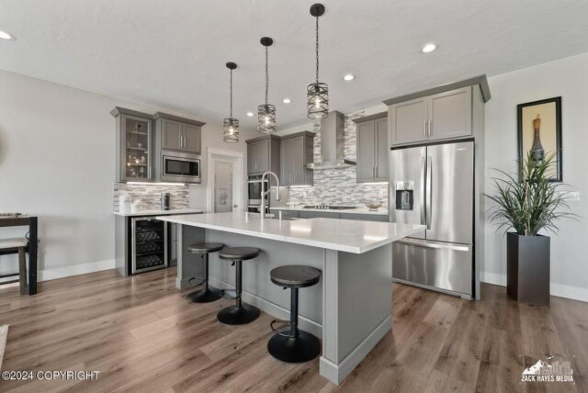 Picture of Home For Sale in Wasilla, Alaska, United States