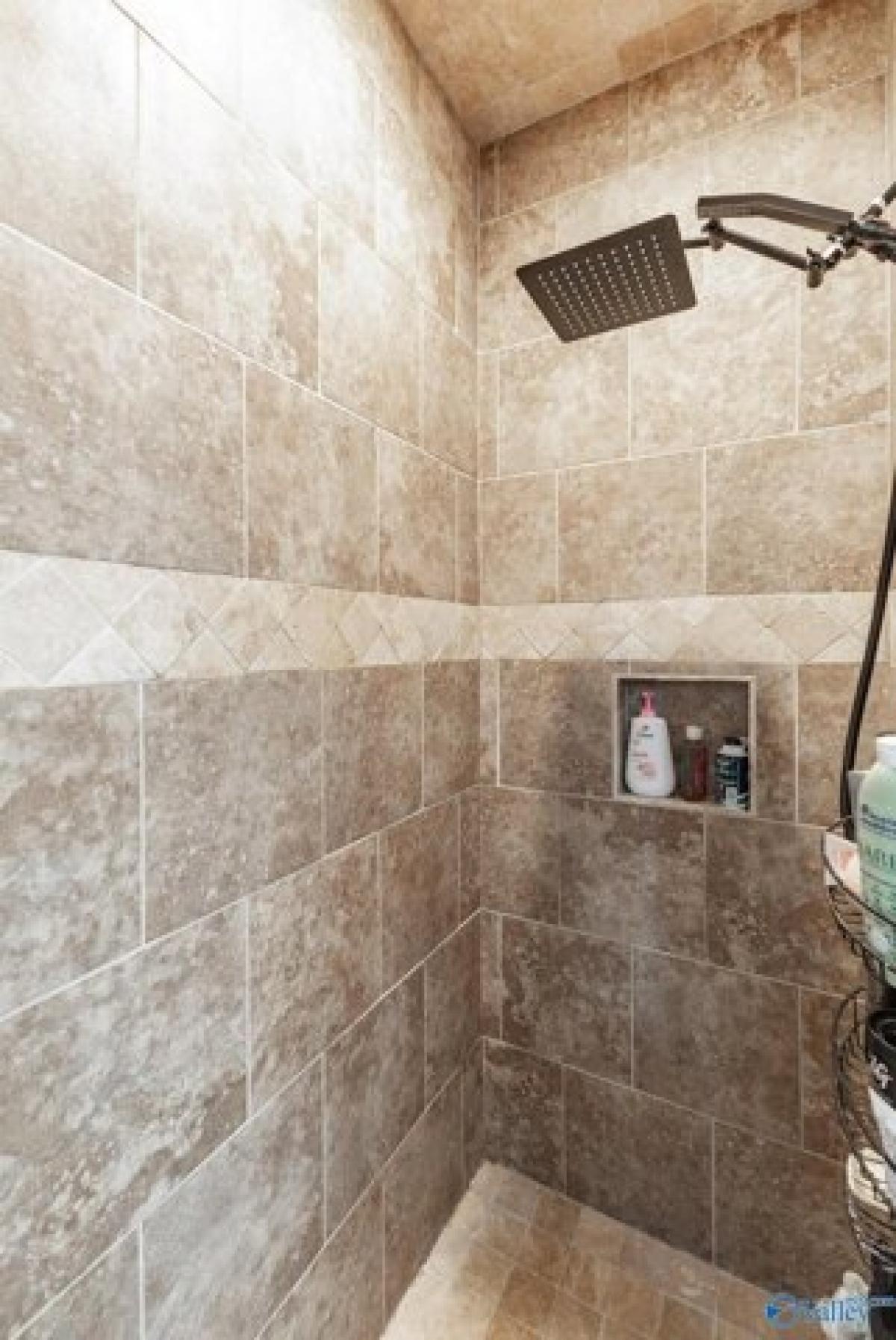 Picture of Home For Sale in Athens, Alabama, United States