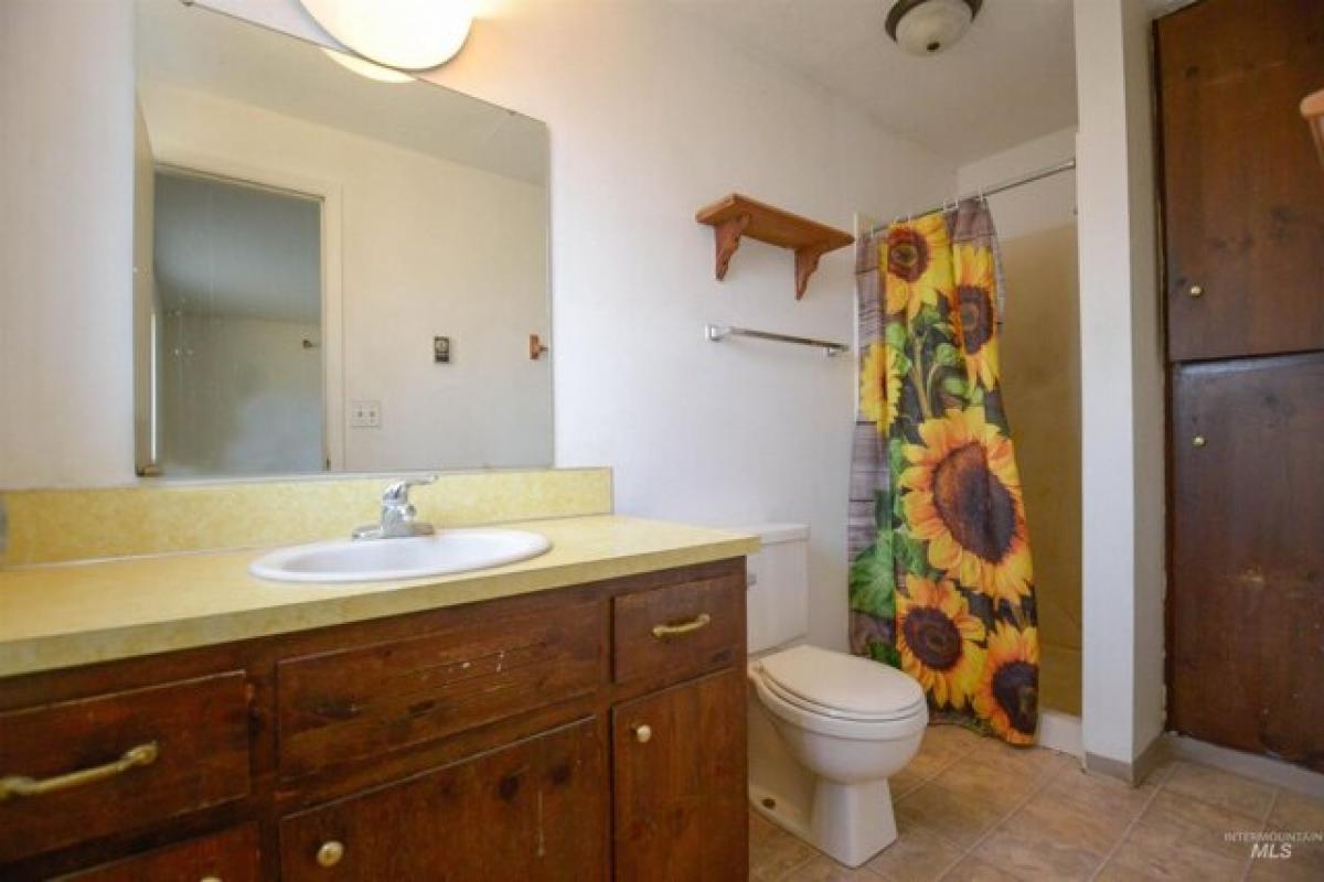 Picture of Home For Sale in Boise, Idaho, United States