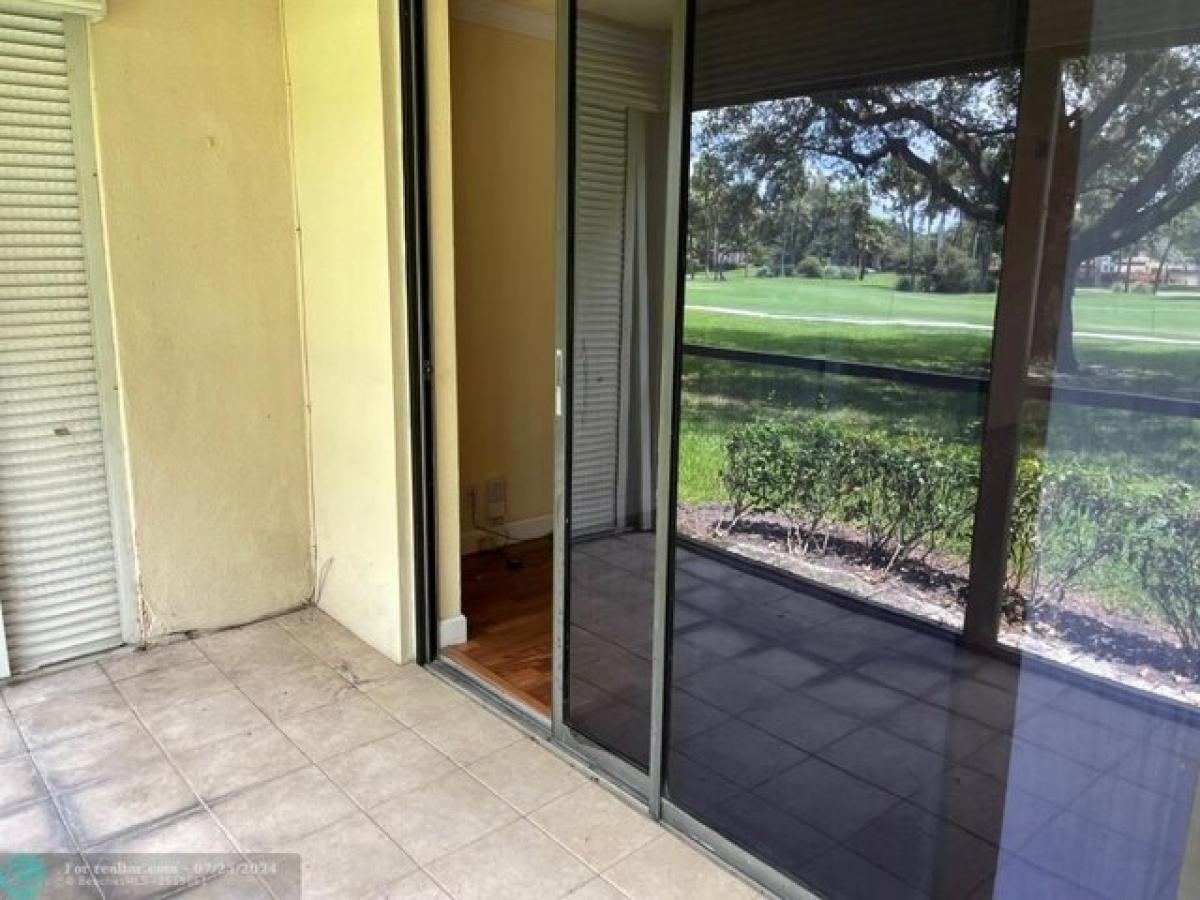 Picture of Home For Sale in Deerfield Beach, Florida, United States