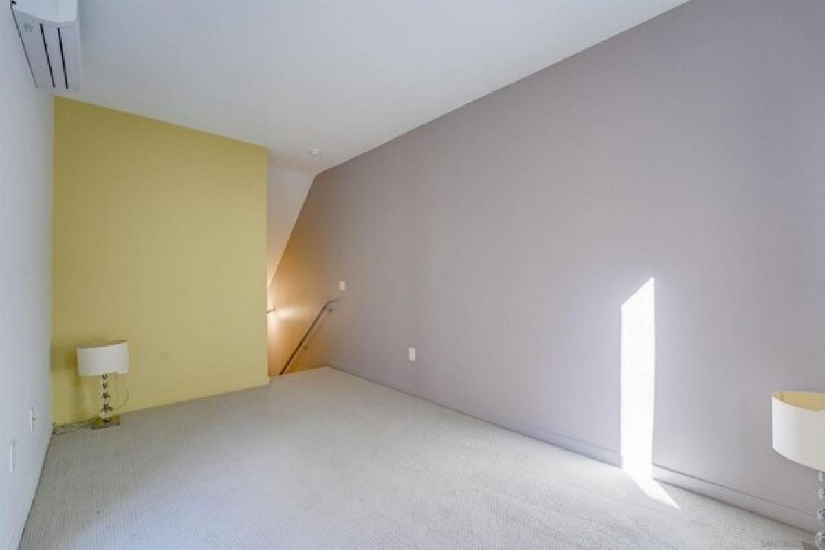 Picture of Home For Sale in San Diego, California, United States