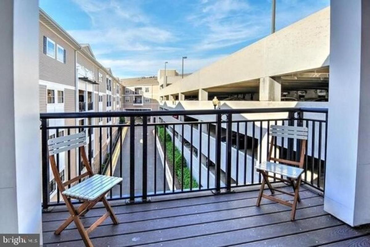 Picture of Home For Sale in Rockville, Maryland, United States