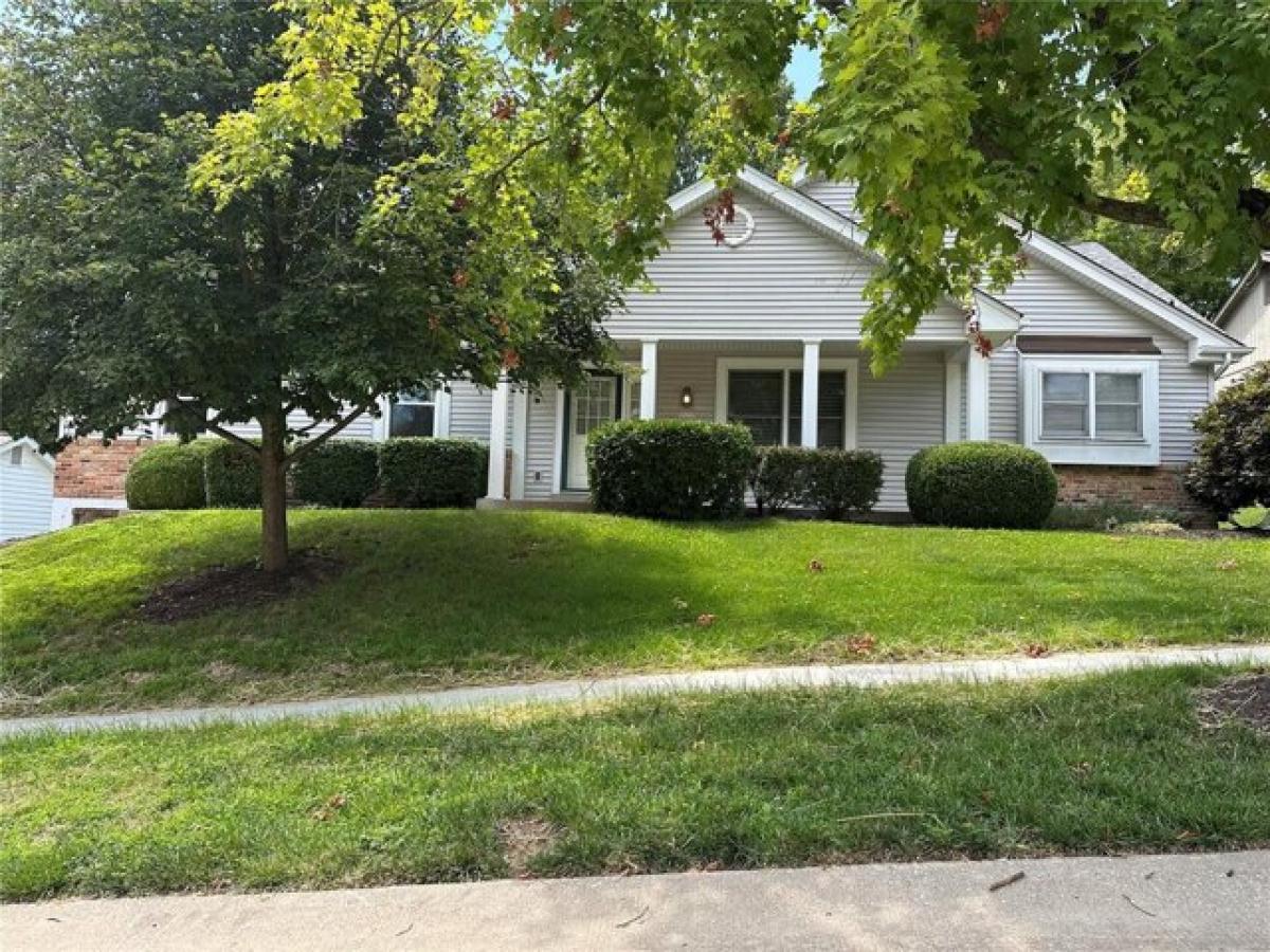 Picture of Home For Sale in Chesterfield, Missouri, United States