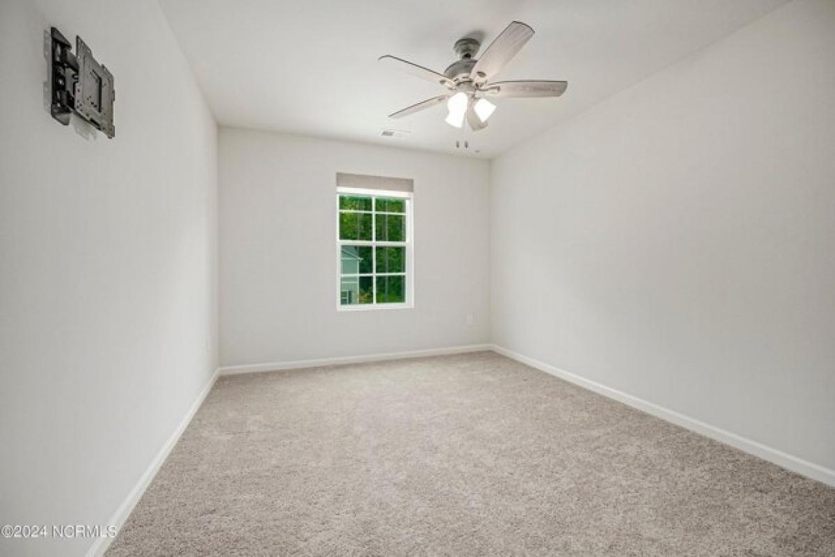 Picture of Home For Sale in Bolivia, North Carolina, United States