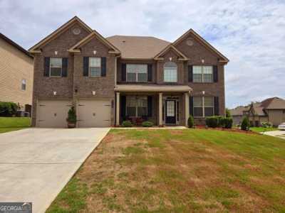 Home For Sale in Cumming, Georgia