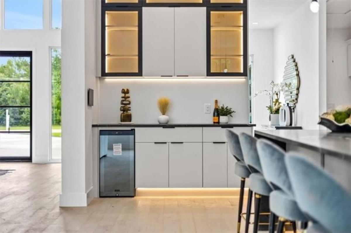 Picture of Home For Sale in Fayetteville, Georgia, United States