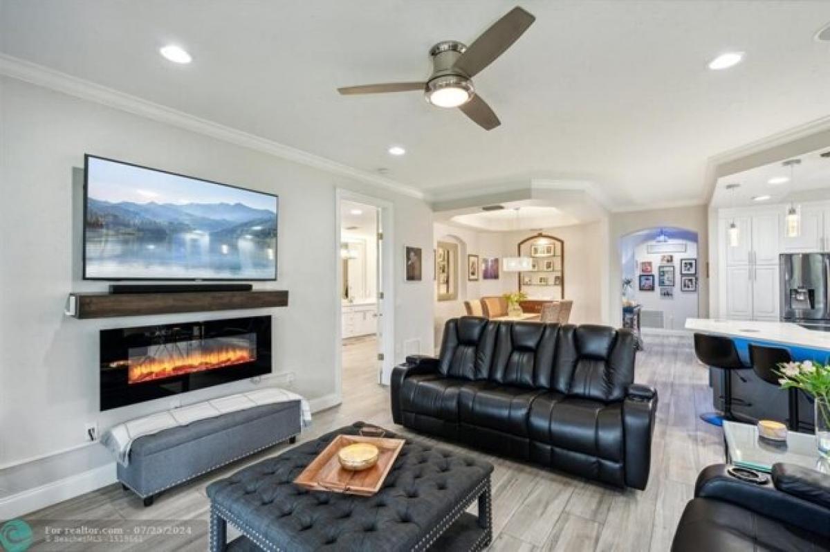 Picture of Home For Sale in Parkland, Florida, United States