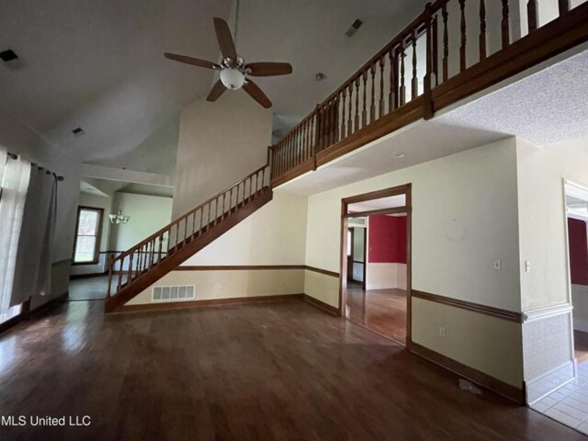 Picture of Home For Sale in Olive Branch, Mississippi, United States