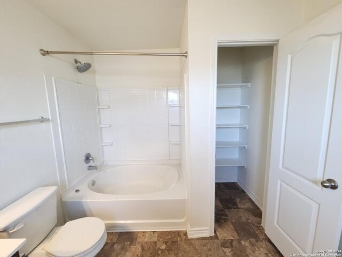 Picture of Home For Rent in Converse, Texas, United States