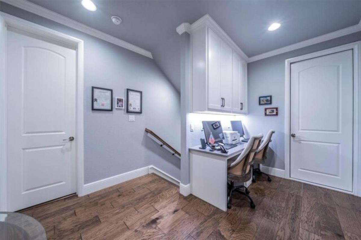 Picture of Home For Sale in Granbury, Texas, United States