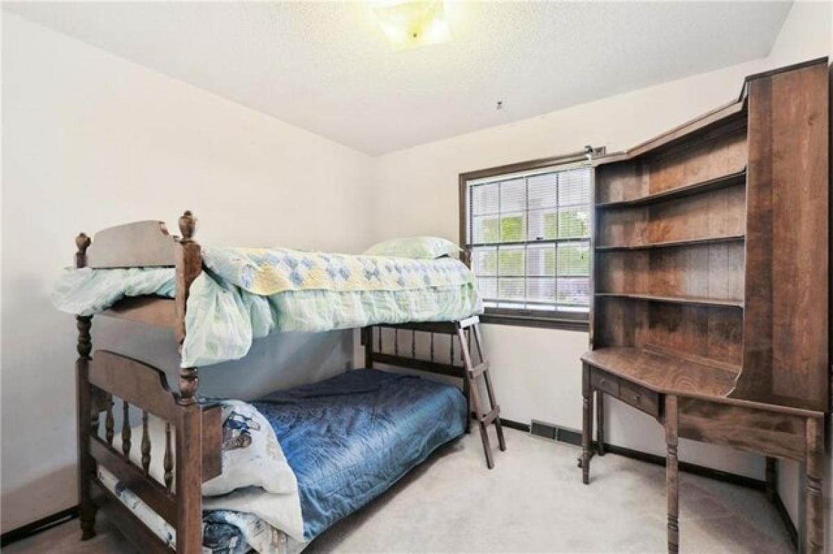 Picture of Home For Sale in Blue Springs, Missouri, United States