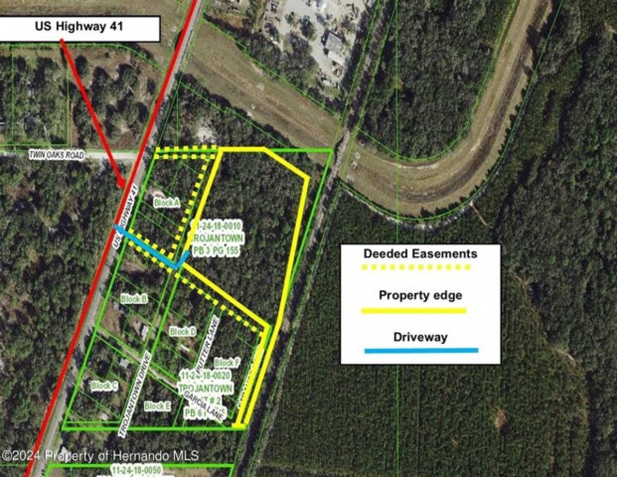 Picture of Residential Land For Sale in Spring Hill, Florida, United States