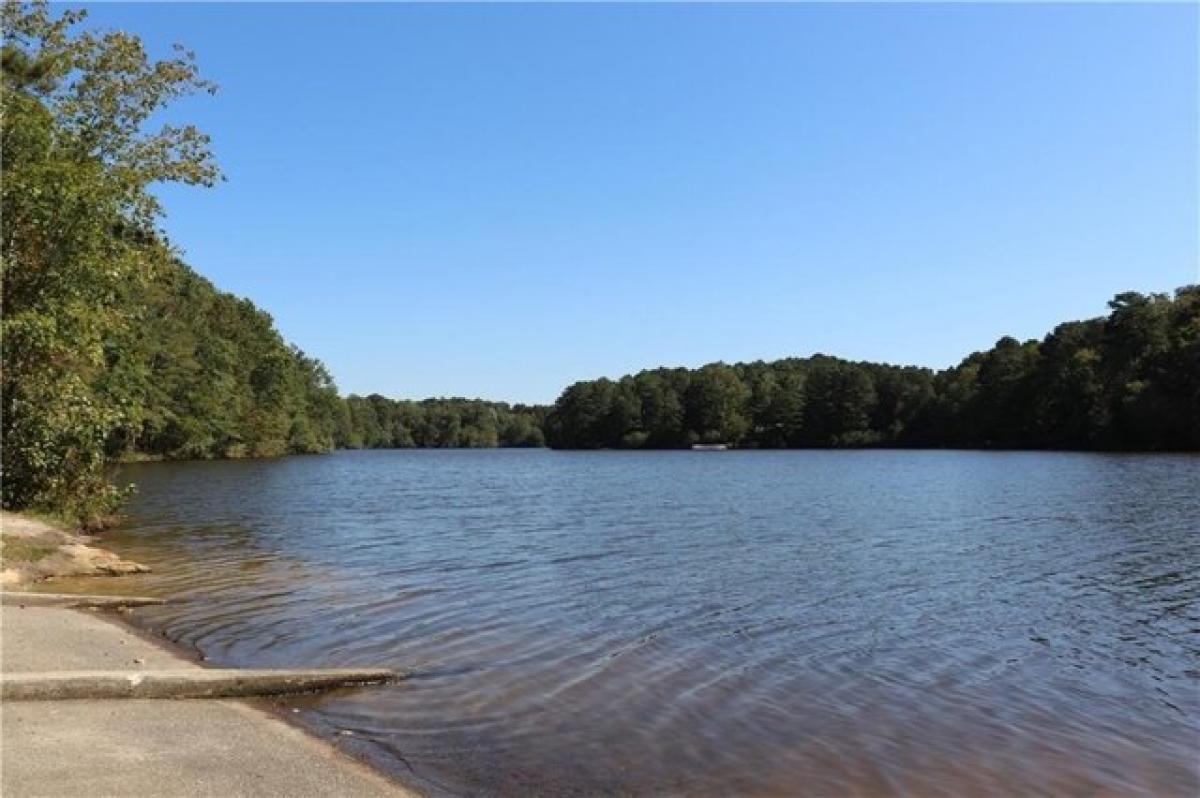 Picture of Residential Land For Sale in Lawrenceville, Georgia, United States