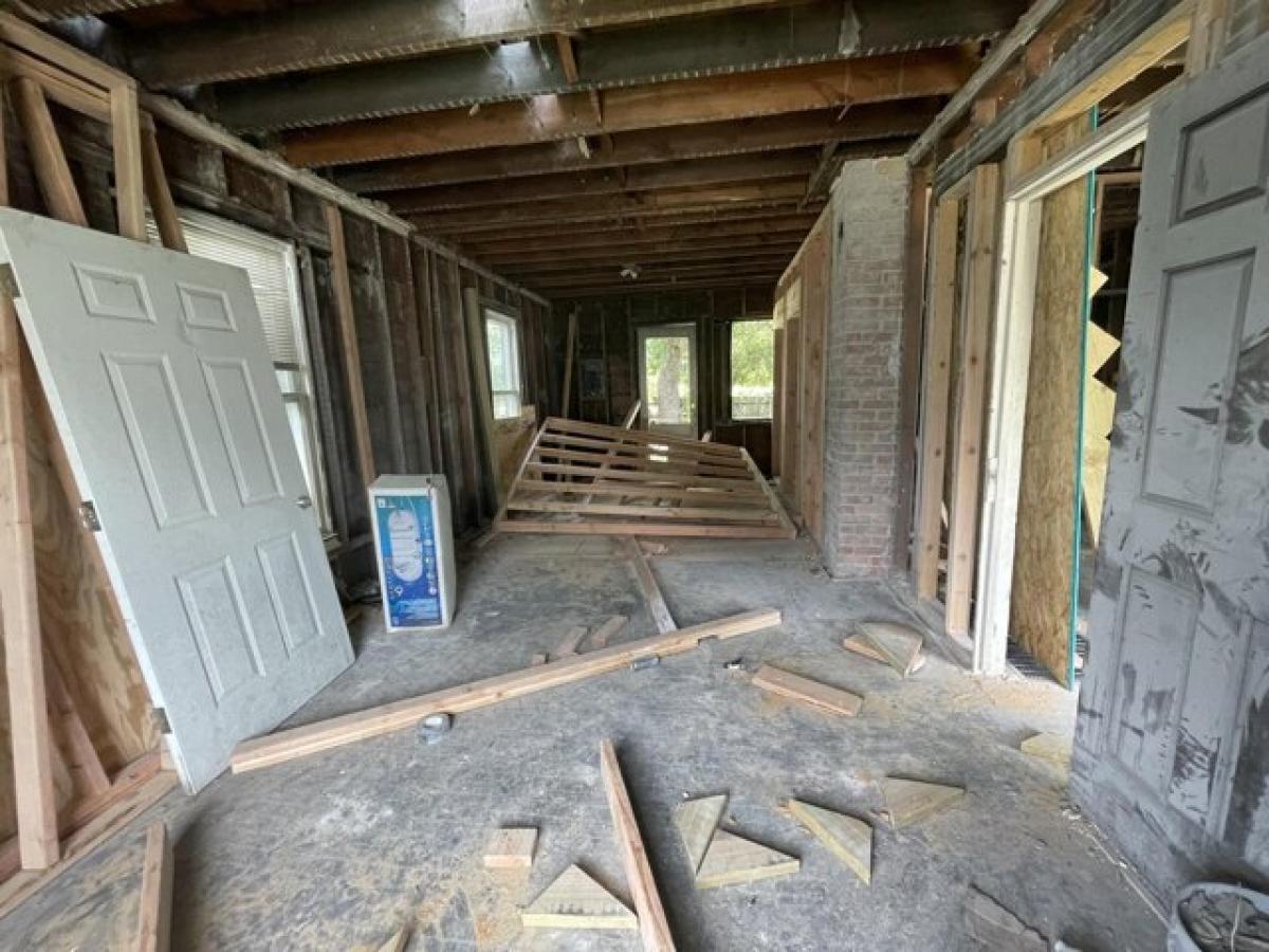 Picture of Home For Sale in Joplin, Missouri, United States