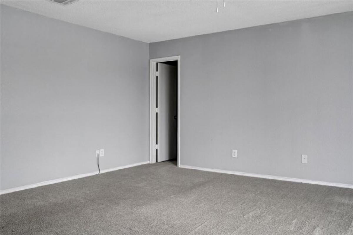 Picture of Home For Sale in Venus, Texas, United States